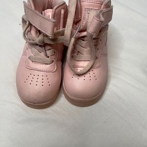 Girls pink Fula High Tops